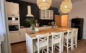 Apartmany Zahrazany